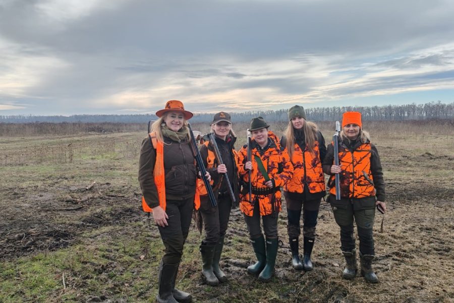 U međunarodnom lovu kod Slavonskih lovkinja